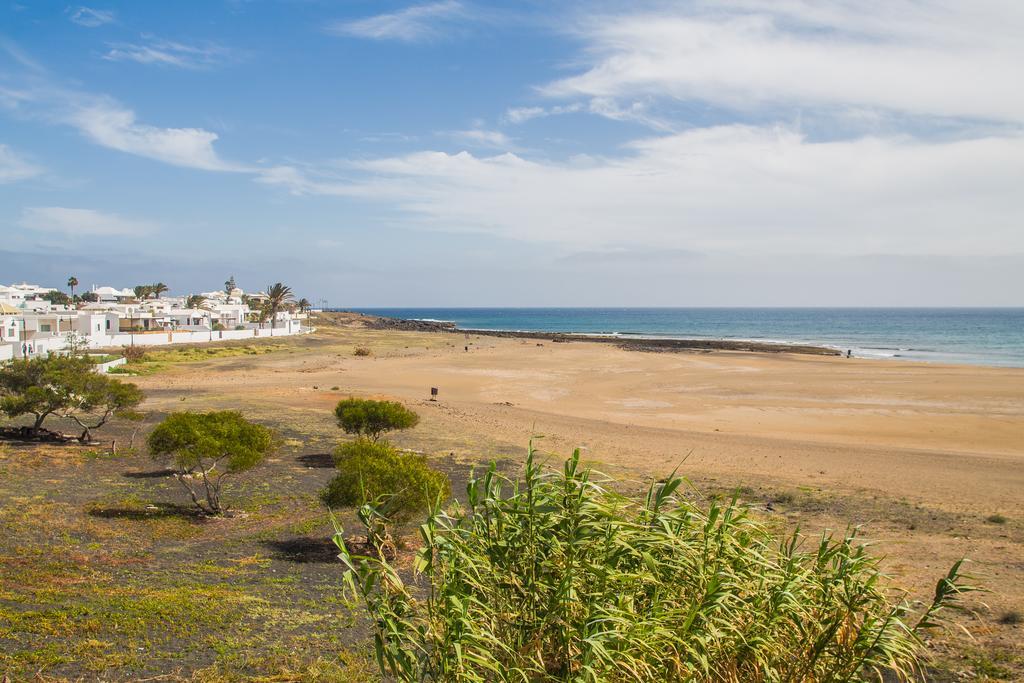Villa Jaira Arrecife  Exteriör bild